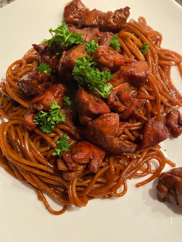 Bami met zoete ketjap kip